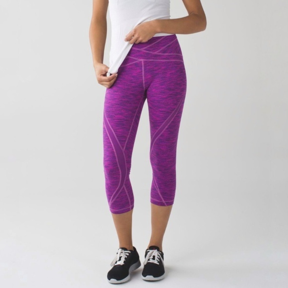 Lululemon Free Flow Crop Diamond Jacquard Space Dye Tender Violet‎ Raspberry Glo